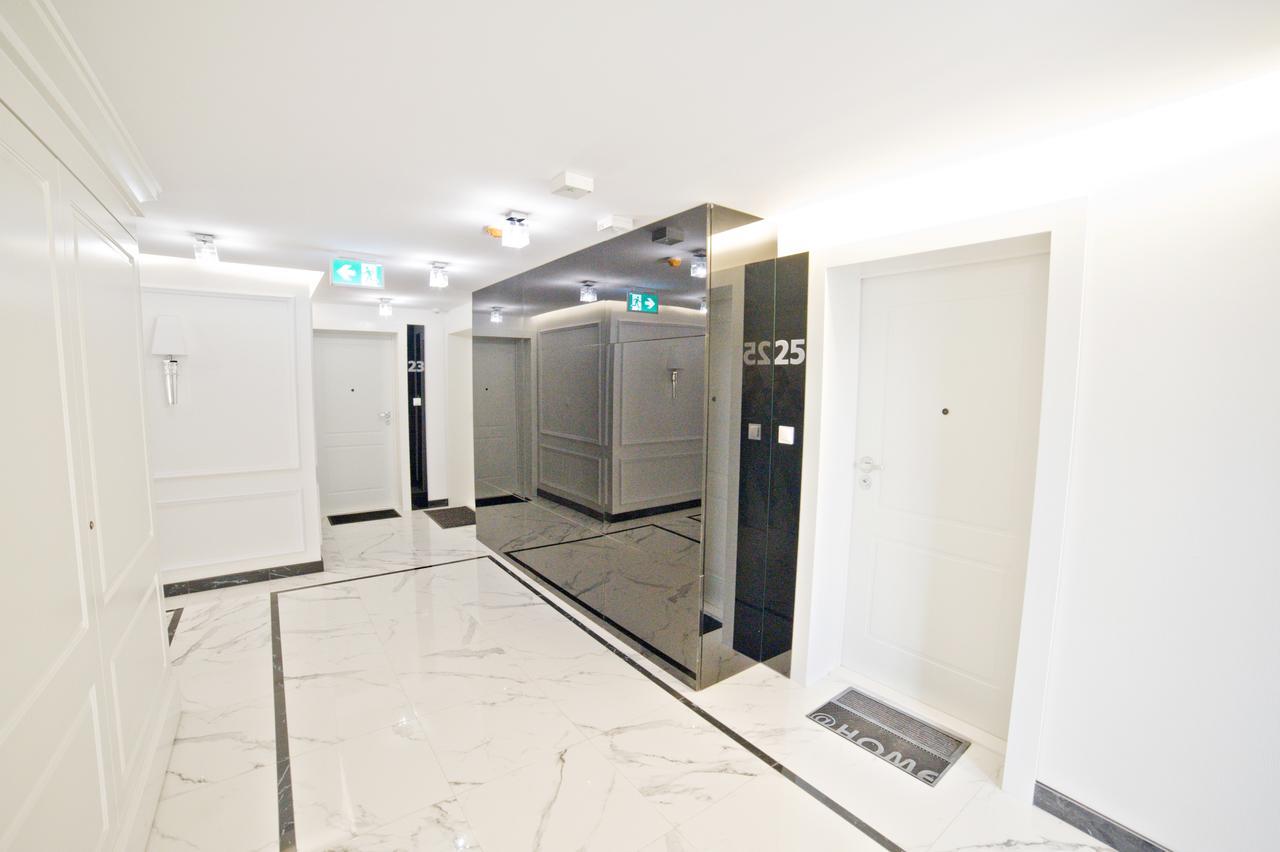 Grand Apartments Tartaczna Deluxe 格但斯克 外观 照片