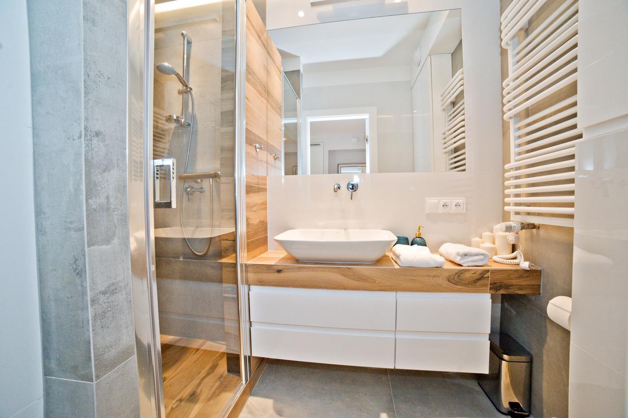 Grand Apartments Tartaczna Deluxe 格但斯克 外观 照片